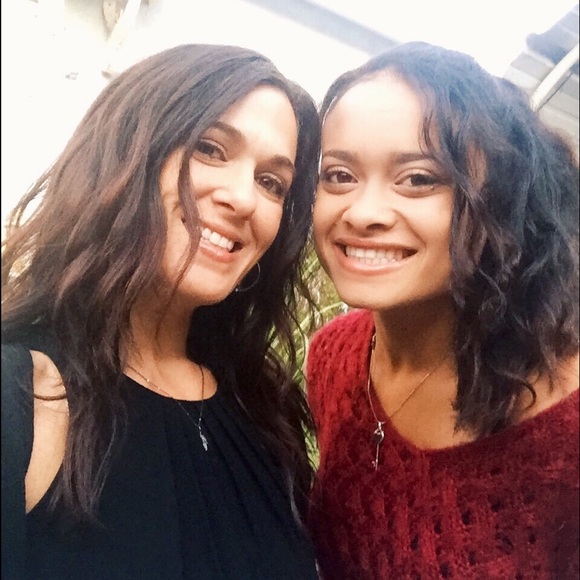 Meet your Posher, Ifeh - Picture 3 of 3