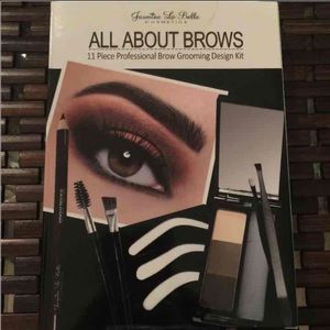 🎉‼️Eyebrows Style Set of ‼️🎉