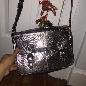 Cute Pocket book with long straps!