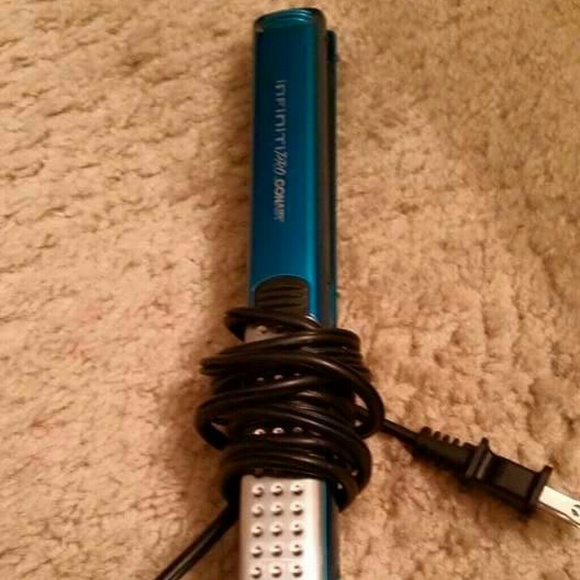 Straightener conair
