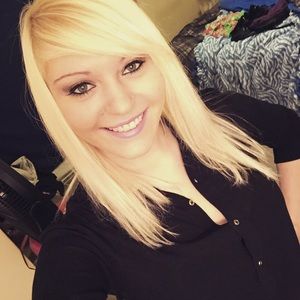 Meet your Posher, Brittany