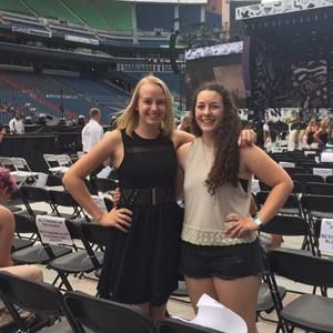 Meet your Posher, Libby