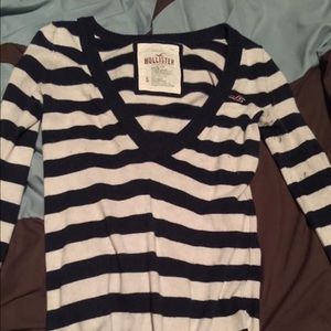 Hollister sweater :)