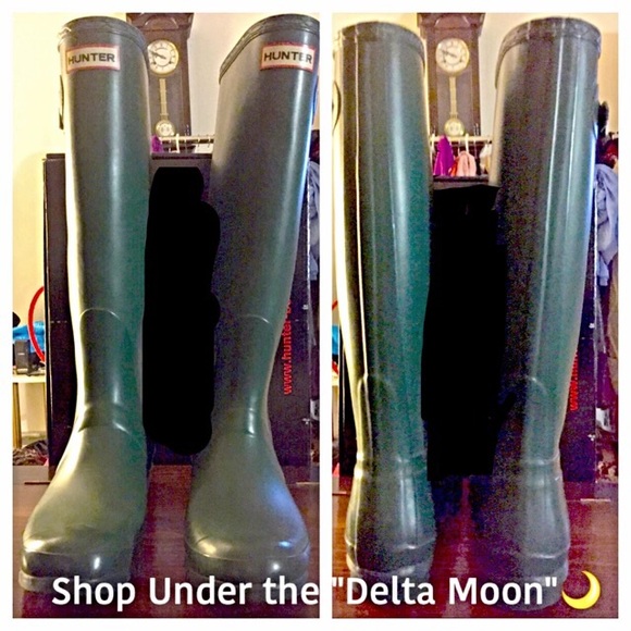 SALE-->Hunter Green Wellies