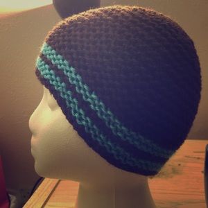 Hand knit skull cap