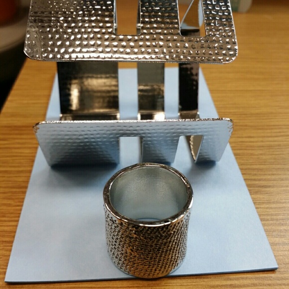 Bracelets - Picture 3 of 4