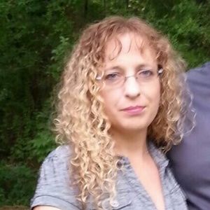 Meet your Posher, Carrie