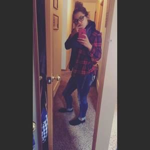 Meet your Posher, Lindsey