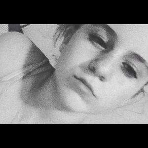 Meet your Posher, Deven