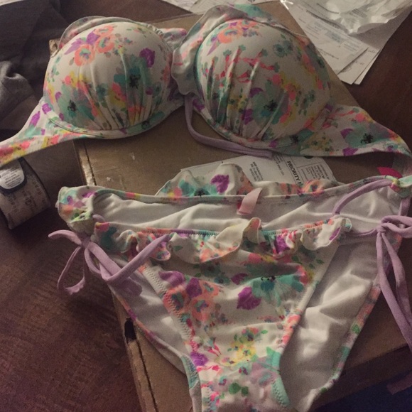 victoria secrets swimsuit