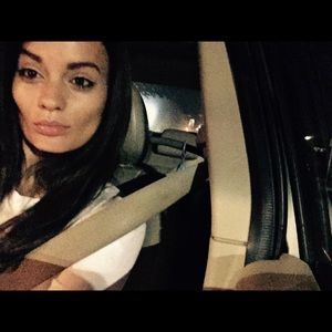 Meet your Posher, Erica