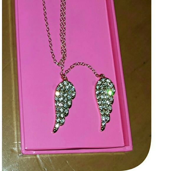 Victoria Secret Necklace