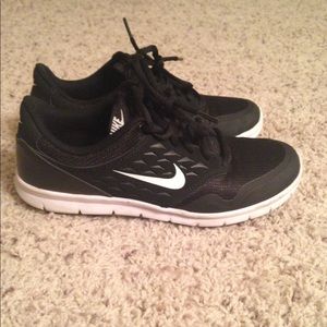 Casual Nike tennis shoes