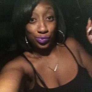 Meet your Posher, Whitney