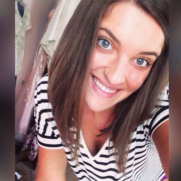 Meet your Posher, Emilye - Picture 1 of 1