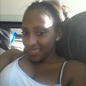 Meet your Posher, Priscilla