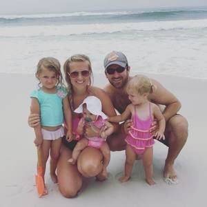 Meet your Posher, Abbie