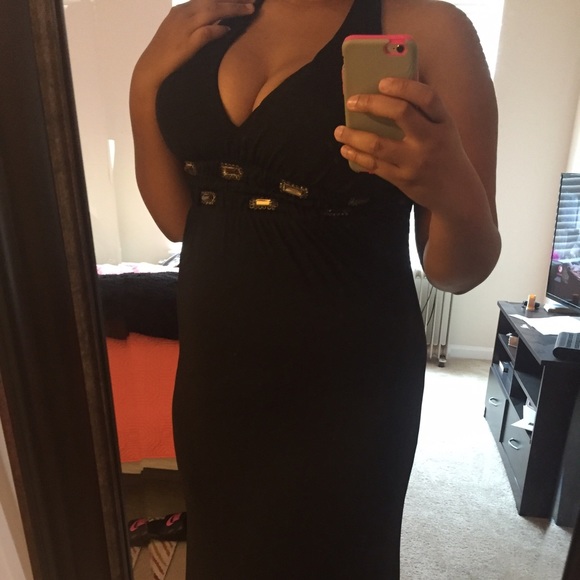 BRAND NEW BLACK EVENING GOWN!