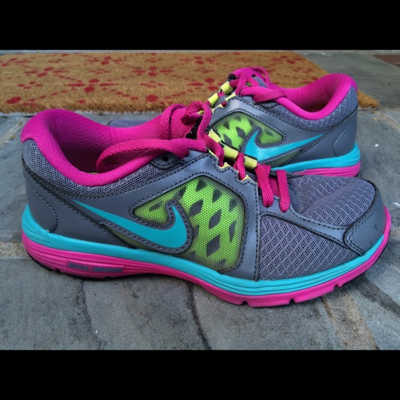 PRICE DROP!! Nike Dual Fusion Run running sneakers