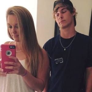 Meet your Posher, Raylee nicole