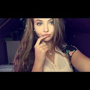 Meet your Posher, Hailey