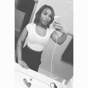 Meet your Posher, Danesha