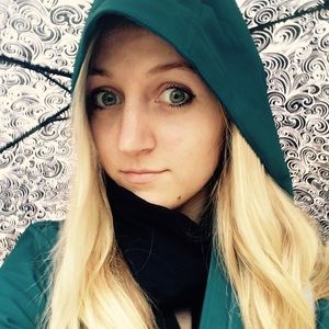 Meet your Posher, Maddy