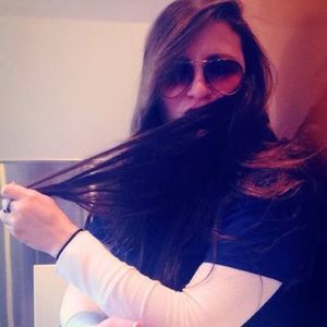 Meet your Posher, Melissa