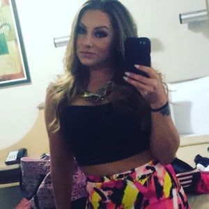 Meet your Posher, Jillian