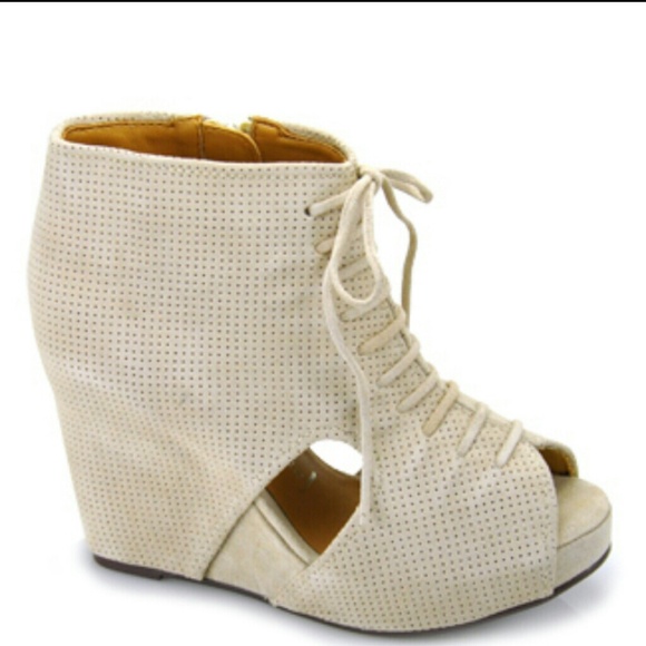 NWOB Jeffrey Campbell Mary Roks Platform Wedge