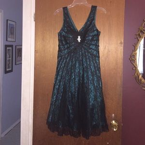 Vintage lace dress green black Sz S EUC pin up