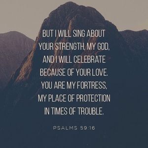 Meet your Posher, Mayra