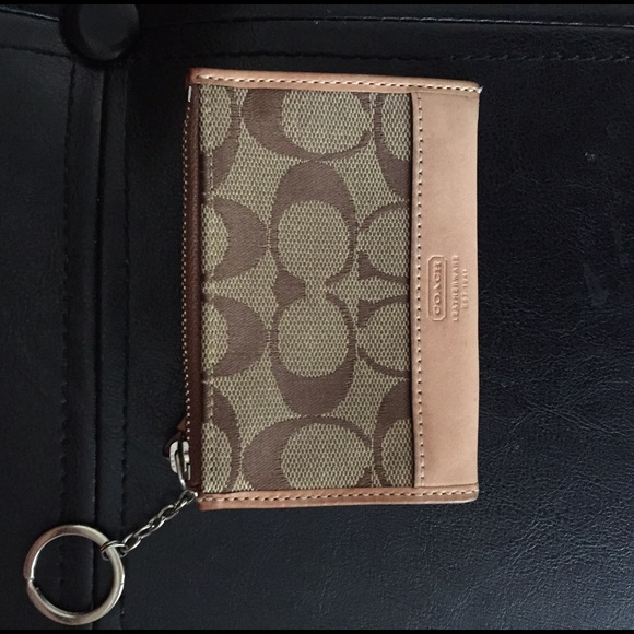 Authentic coach bag and matching coin purse - used - Picture 4 of 4