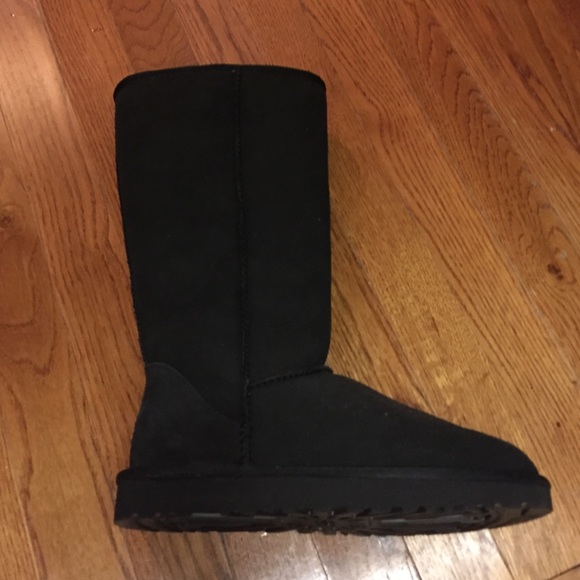 BRAND NEW never worn black UGG Tall Boots!