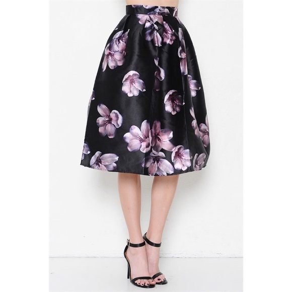 LOWEST  "The Beauteous Flower" Flare Midi Skirt - Picture 3 of 4