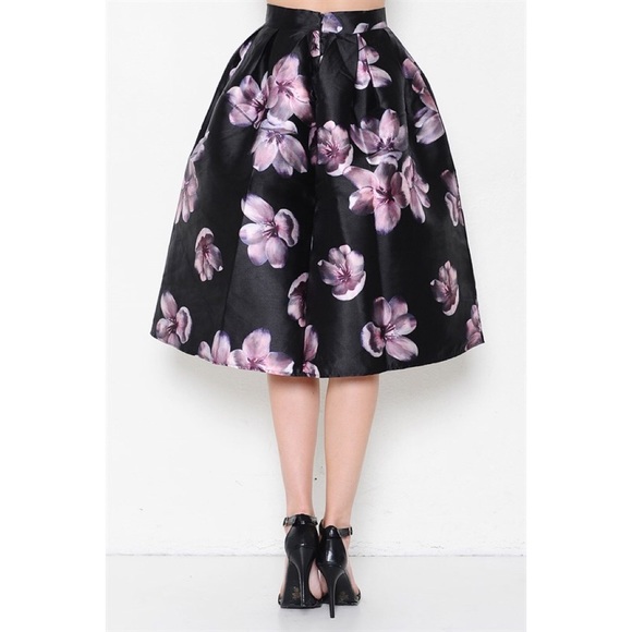 LOWEST  "The Beauteous Flower" Flare Midi Skirt - Picture 4 of 4