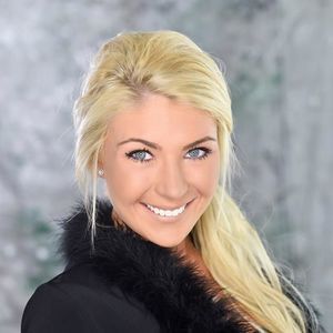 Meet your Posher, Lacey