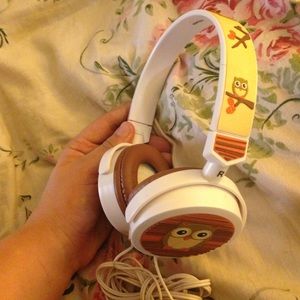 Owl Wrap-Around Headphones