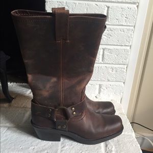 Target brand FRYE knock off. So cute size 6.5