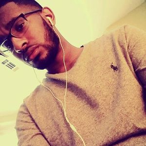Meet your Posher, Mikele