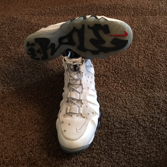 Nike Shoes - Nike Barkley Posite Max🎉🔥🎉