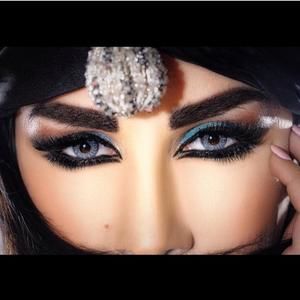 Meet your Posher, Loleta