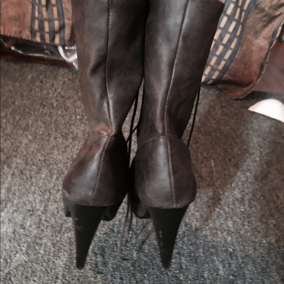 Fall boots! - Picture 4 of 4