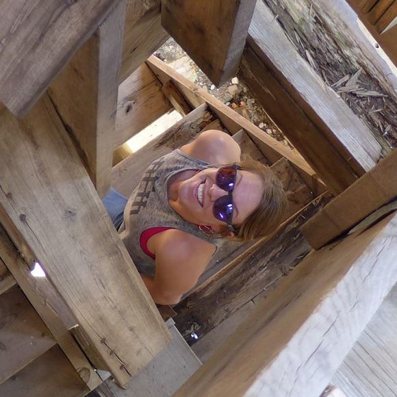 Meet your Posher, Amy - Picture 1 of 1