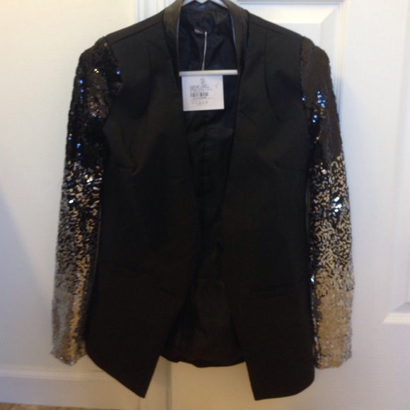 Tops - Black blazer sexy with sequin arms!