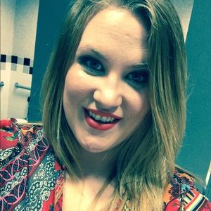 Meet your Posher, Beth