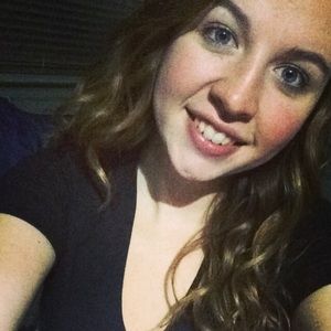 Meet your Posher, Brianne