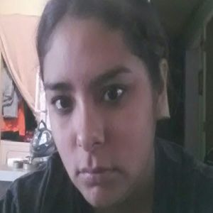 Meet your Posher, Raena