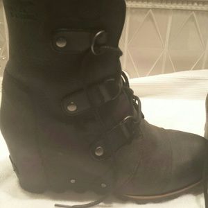 Sorel Joan of Artic Wedge Size 9