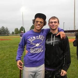 Meet your Posher, Isaac